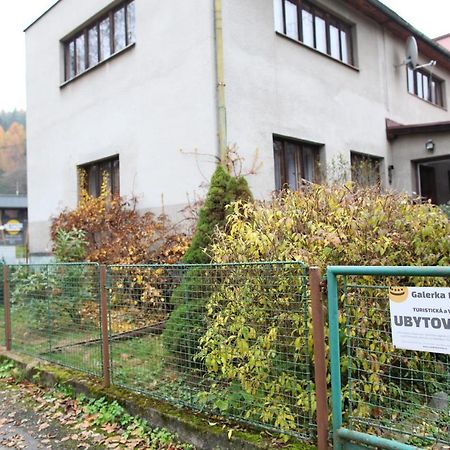 Hotel Galerka Lisny Exterior foto